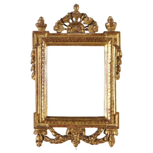 Antique Italian 18th century Giltwood Frame with an Openwork Lunette