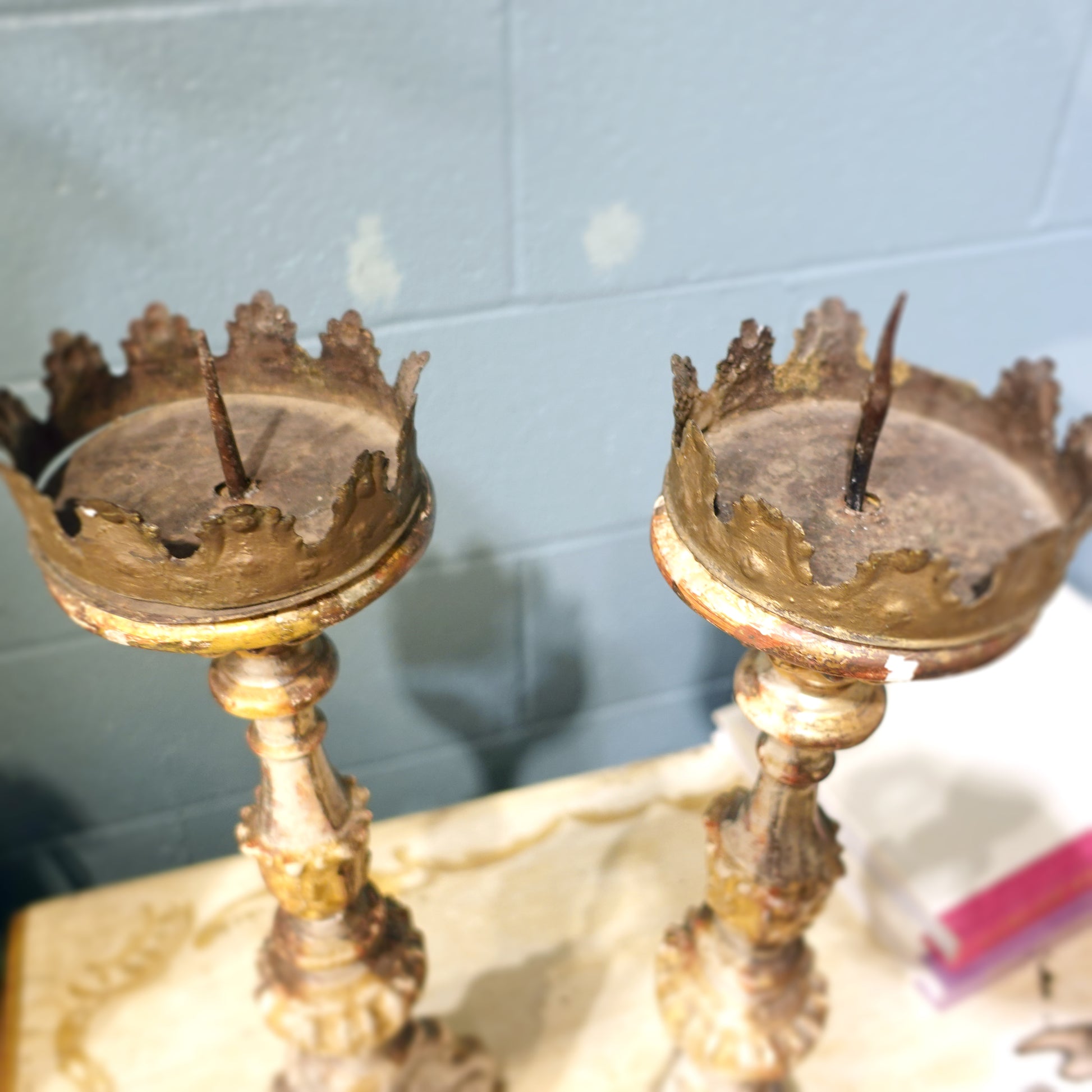 Tariff free European imported antiques for sale in America or USA