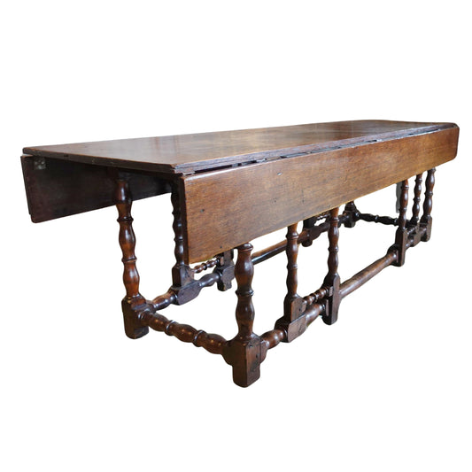Early 1800s Antique English Oak Wood Drop Leaf Tavern Table