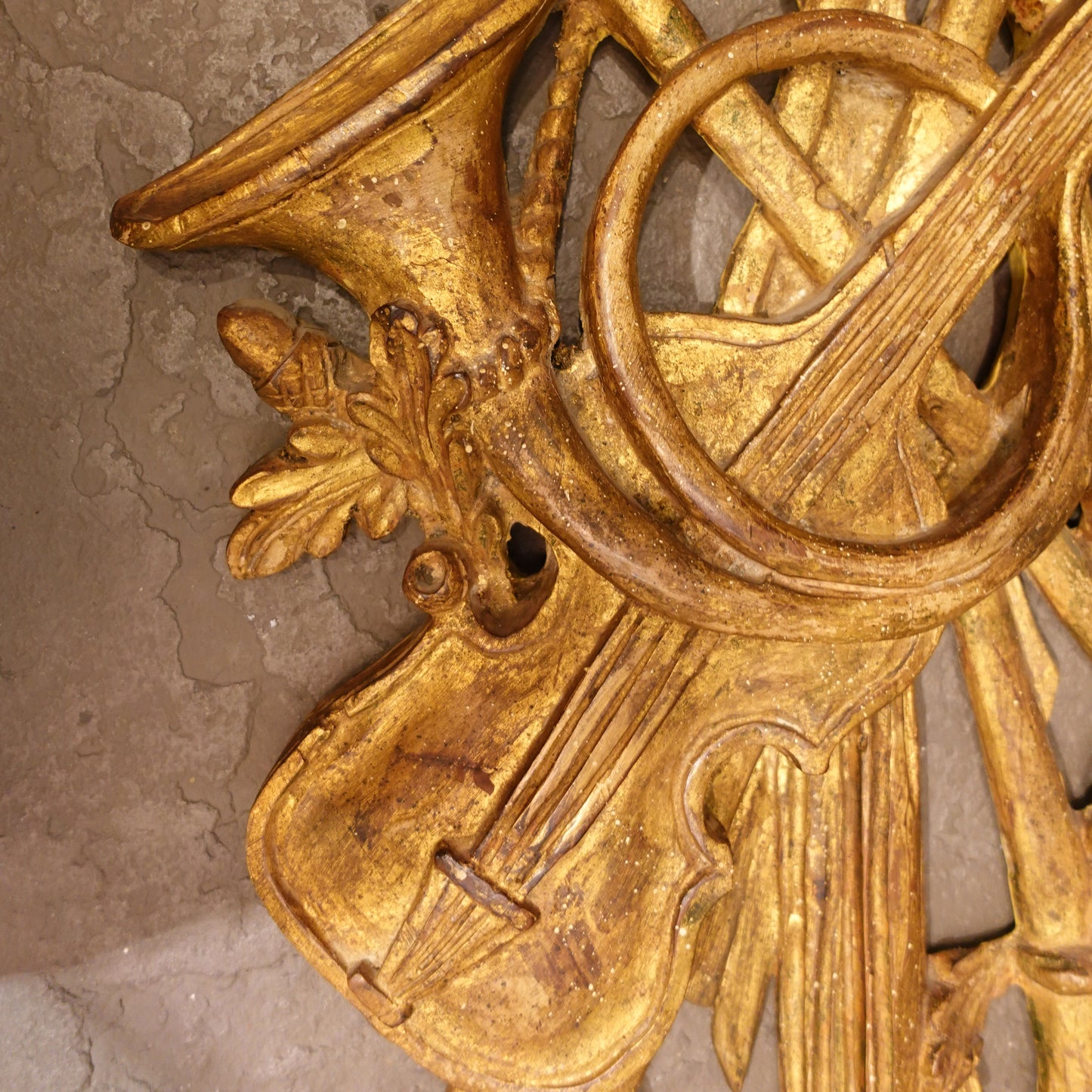 Antique Giltwood Wall Trophy Applique